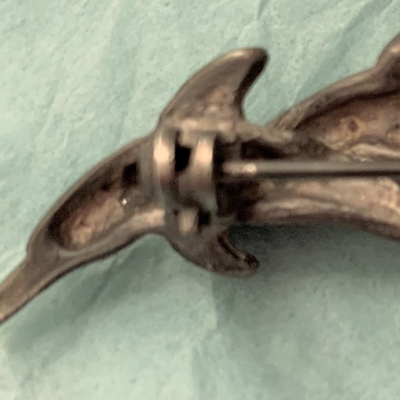 Dolphin Enamel & Blue Stone Pin Brooch - Picture 3 of 4